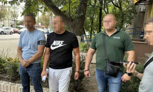 До суду передали справу вінницьких шахраїв, які відбирали земельні ділянки у довірливих мешканців