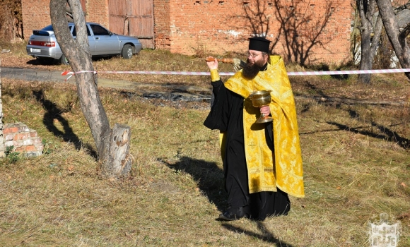 У Томашполі освятили місце під будівництво нового храму