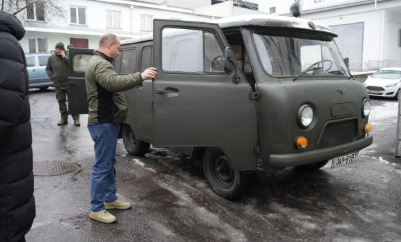 Муніципальна варта Вінниці придбала автомобіль для ЗСУ