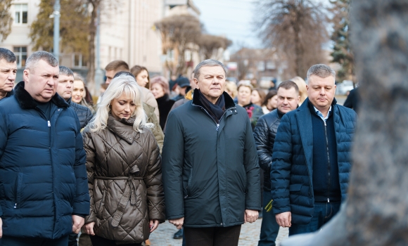 Пам'ять генія українського народу Тараса Шевченка вшанували у Вінниці