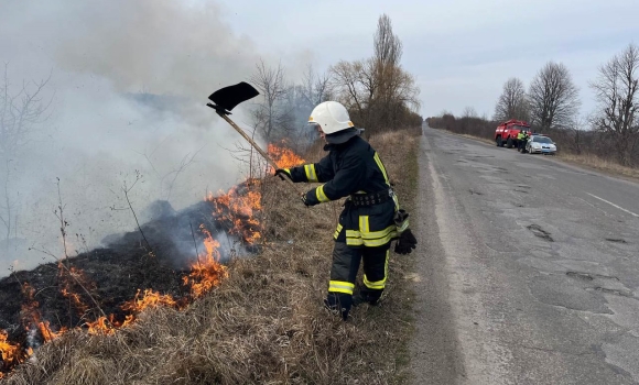 Понад 30 пожеж на відкритих територіях сталося на Вінниччині