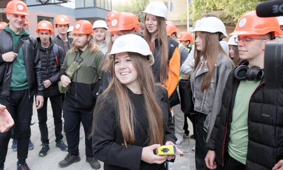 Студенти побували з навчальним візитом у вінницькій муніципальній багатоповерхівці 