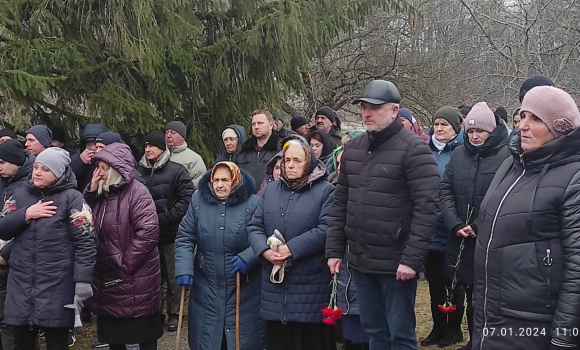 Теплицька громада проводжала на вічний спочинок сержанта протитанкового взводу