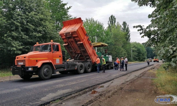 ТОП-5 вінницьких громад, які навіть під час війни ремонтують дороги