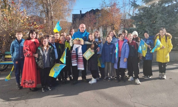 У Козятинському ліцеї зустрілись зі звільненим з полону захисником