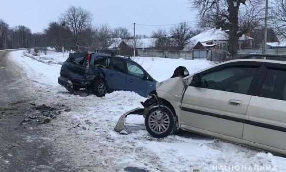 У Теплицькій громаді при в'їзді в село ВАЗ зіткнувся з Volkswagen