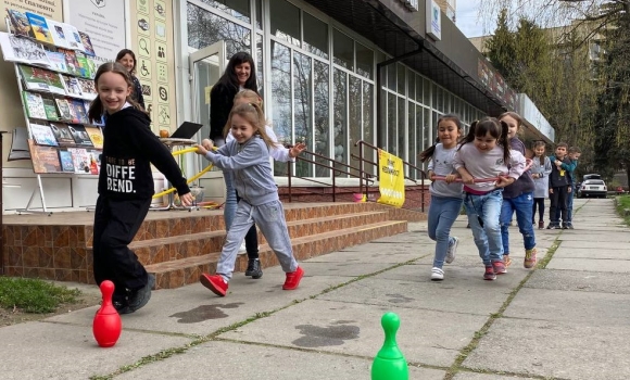 У Вінниці бібліотекарі влаштували для дітей веселі старти «Твоє здоров’я – в твоїх руках»