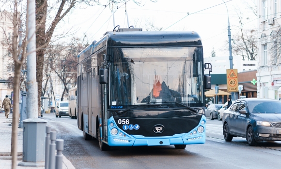 У Вінниці на п'ятий маршрут вийшов новий тролейбус VinLine