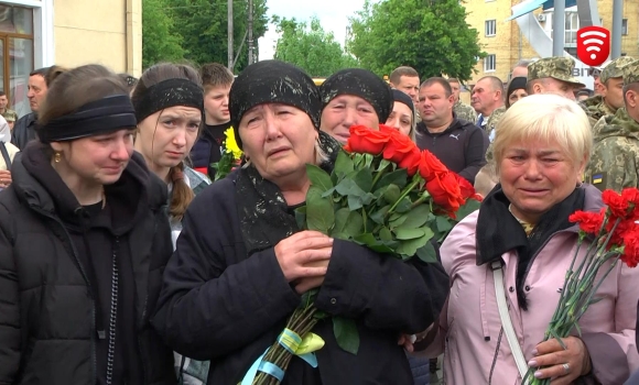 У Вінниці попрощались з військовими льотчиками