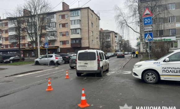 У Вінниці водій Renault збив на переході семирічну дівчинку