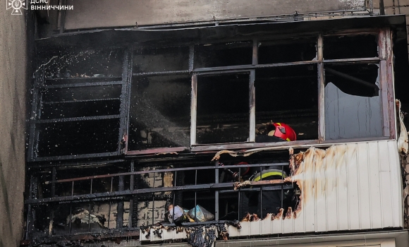 У Вінниці через дитячі пустощі вигорів балкон у багатоповерхівці