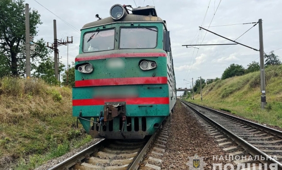 У Вінниці на залізничних коліях загинула 82-річна жінка