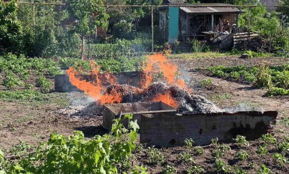 У Вінниці оштрафували палія, який налякав сусідів димом спалюваних відходів