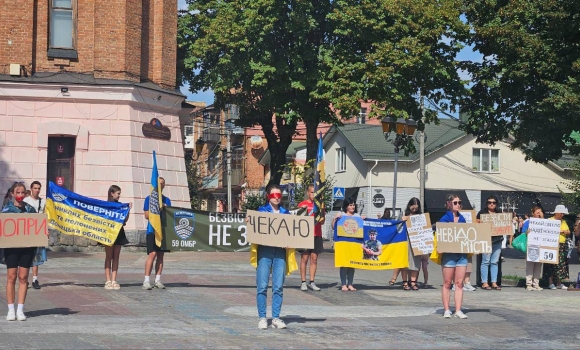 У Вінниці пройшла акція до Дня зниклих безвісти захисників