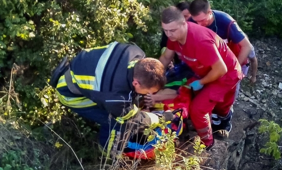 У Ямпільській громаді врятували хлопця, який впав у кар'єр