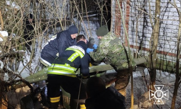 В Іванівській громаді з криниці витягли тіло мертвої бабусі