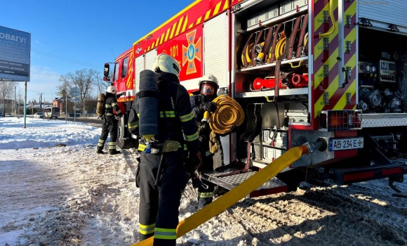 В Ладижині провели тренування для пожежників - відточували професійні навички