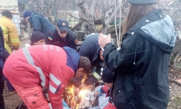 В Тульчинському районі у мотоблоці затисло ногу 20-річного хлопця