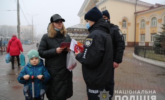 Вінничан закликають не замовчувати проблему домашнього насильства