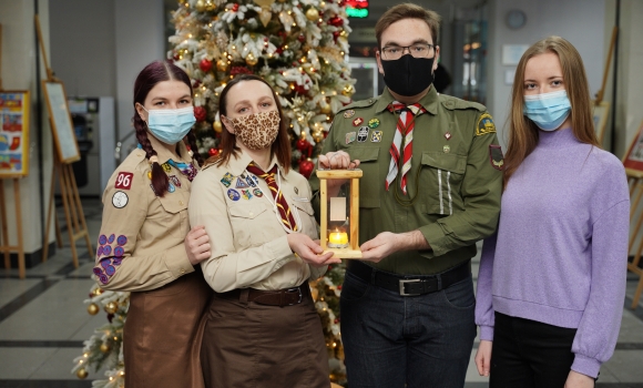 Вінничани можуть взяти до своїх домівок Світло Миру