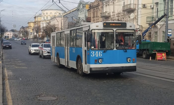 Вінниця планує зекономити та позбутися частини старих тролейбусів