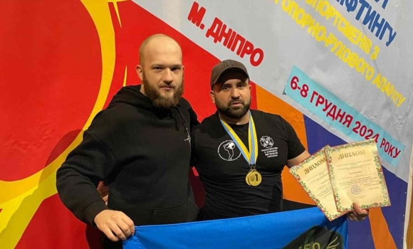 Вінницький військовий здобув два “золота” на чемпіонаті з пара пауерліфтингу