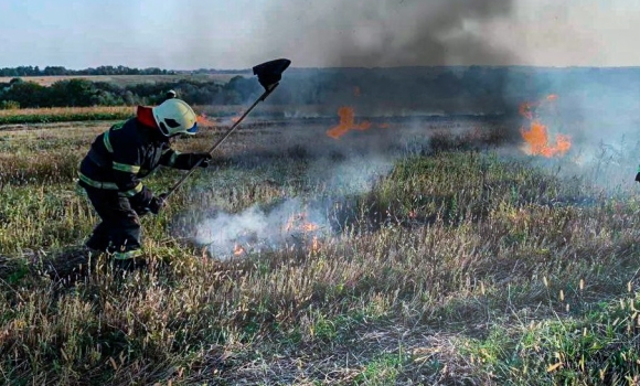 За добу, 30 вересня, рятувальники Вінниччини загасили 18 пожеж