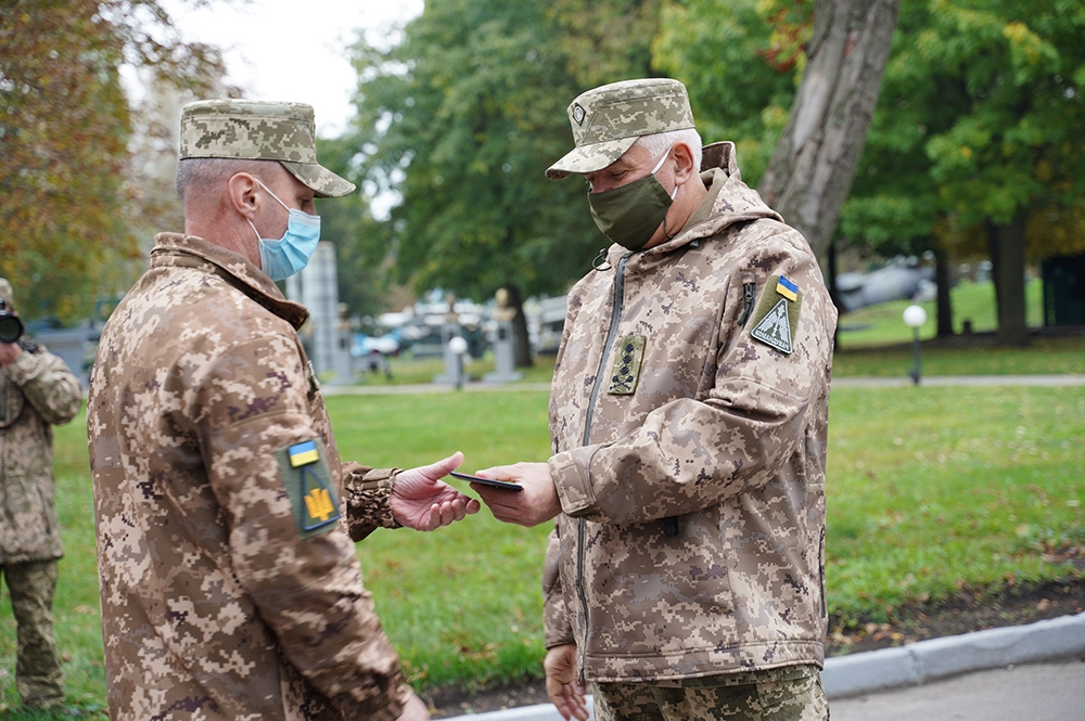 Сергій Моргунов привітав військових з Днем захисника України