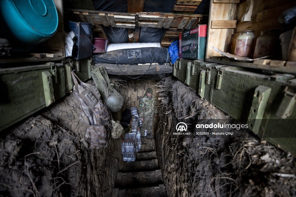 Іноземні фотожурналісти показали життя вінницької бригади на передовій