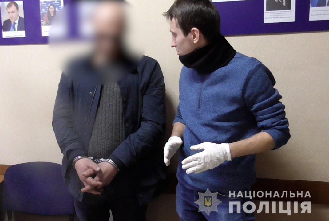 У Ладижині троє пенсіонерок віддали аферистам понад півмільйона гривень