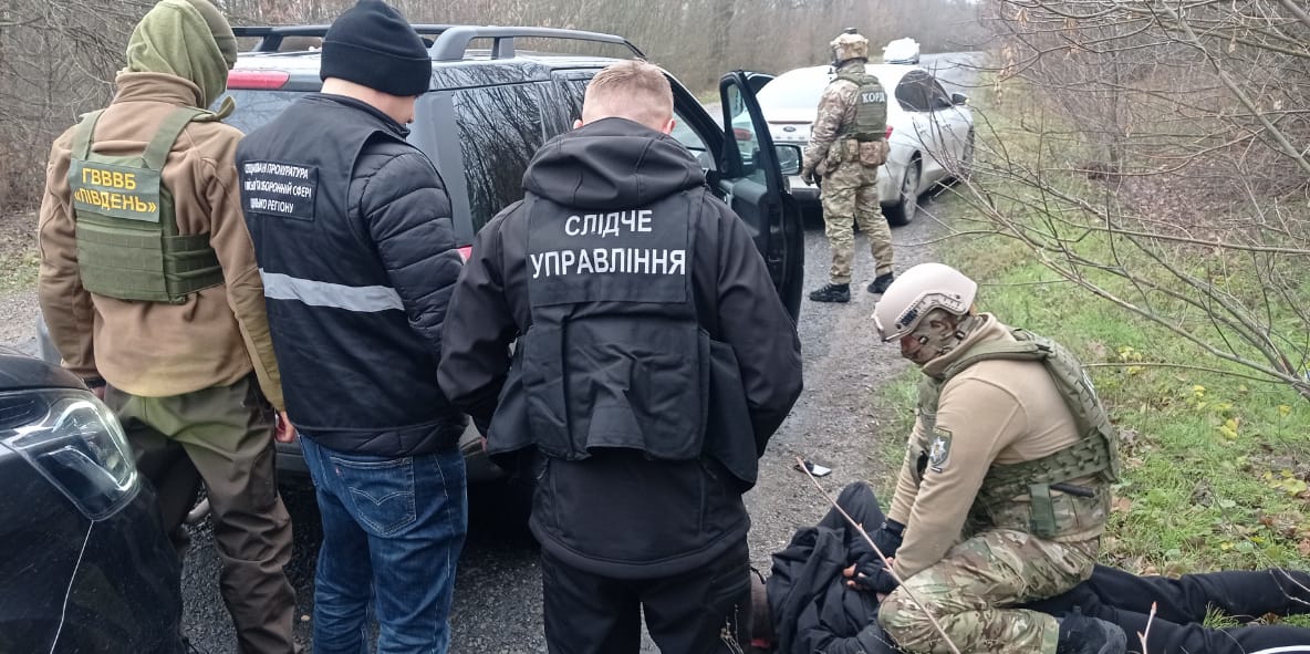 У Піщанці зловили 24-річного вінничанина, який спробував перейти кордон за хабар