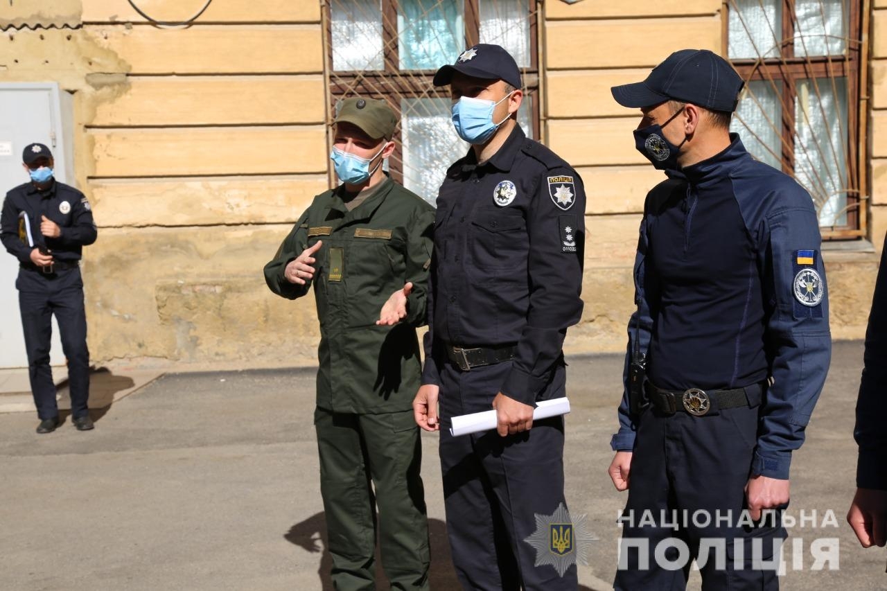 У Вінниці силовики провели навчання в приміщенні міського суду