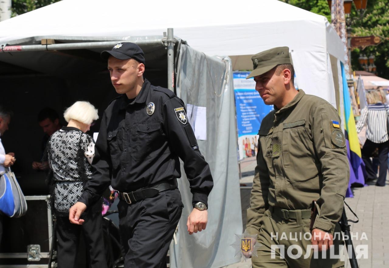 На свята у Вінниці й області порядок гарантуватимуть понад 1200 правоохоронців