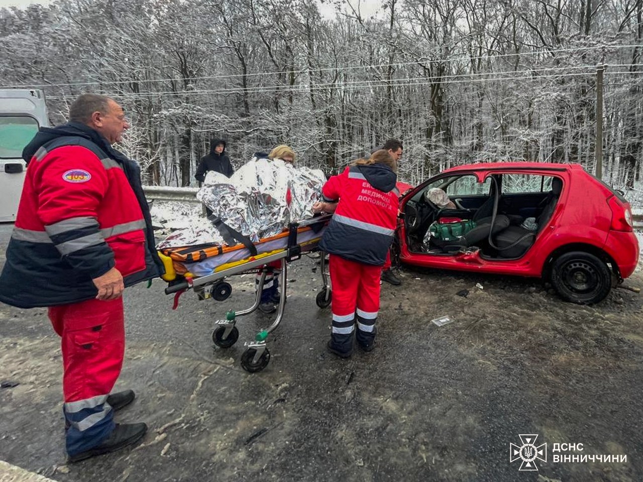 Поблизу Вінниці в аварії постраждала однорічна дитина