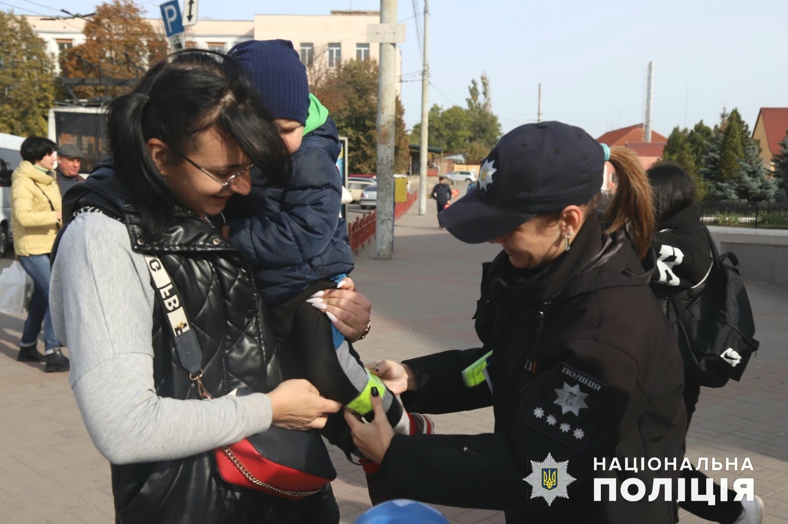 У Вінниці відкрили інсталяцію "Придивись" до дня боротьби з торгівлею людьми