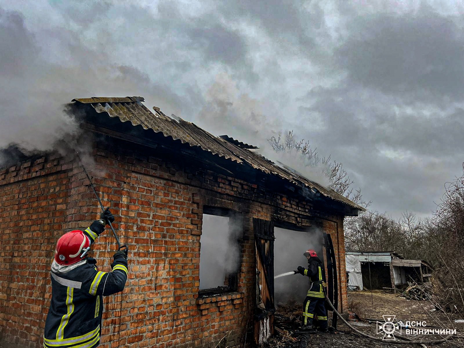 На Вінниччині горіли житлові й господарі будівлі 