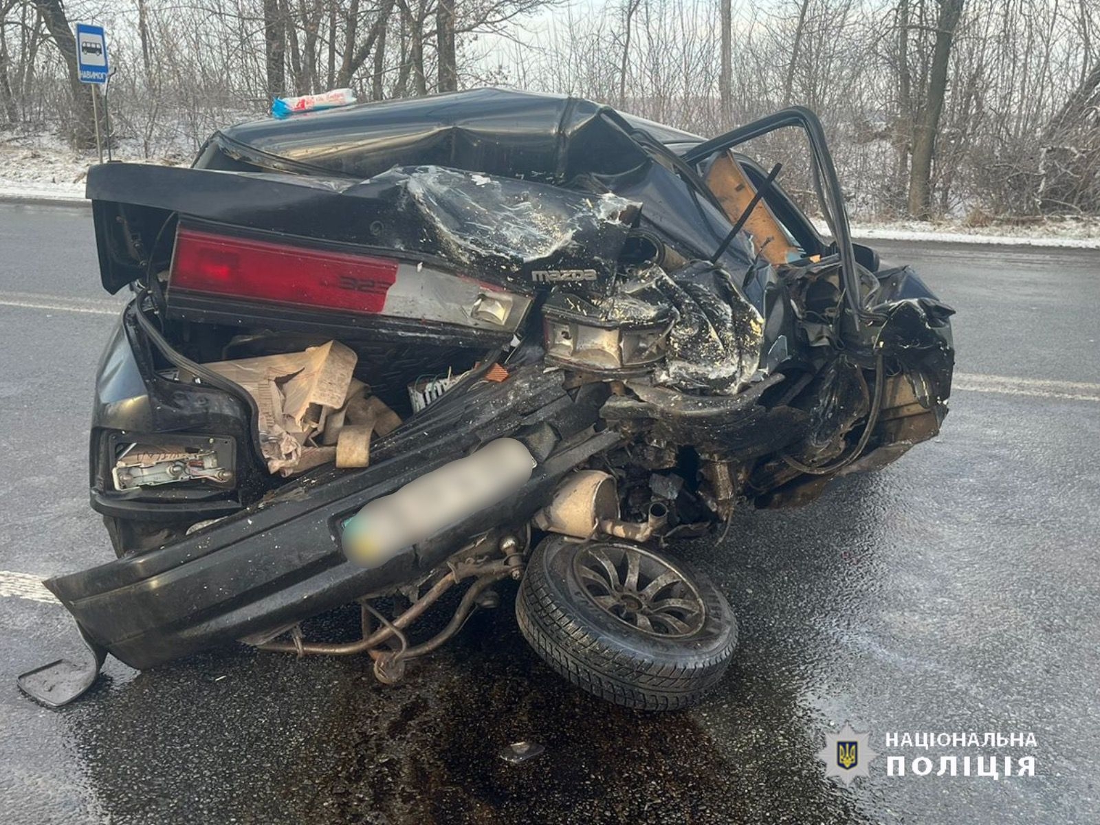 Поблизу Калинівки зіткнулися Ford та Mazda: постраждала пасажирка