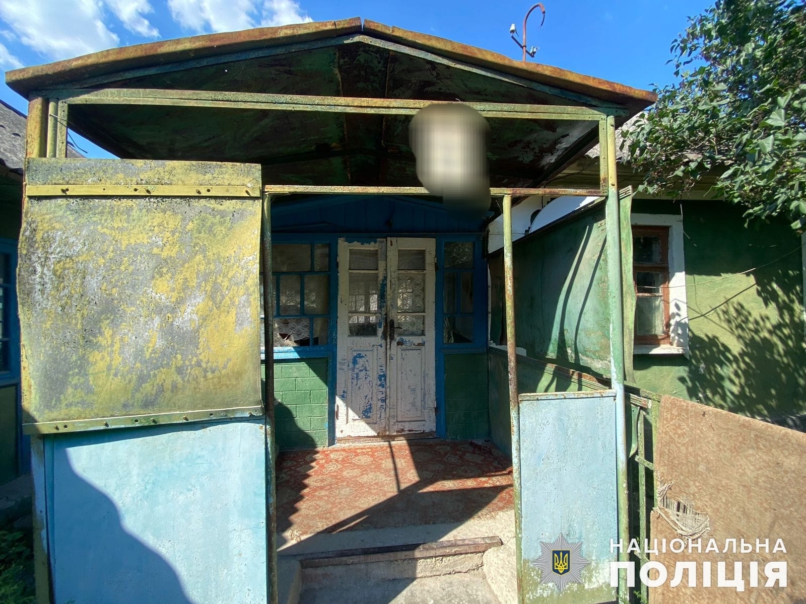 У Могилеві-Подільському п'яний чоловік з ножем напав на знайомого