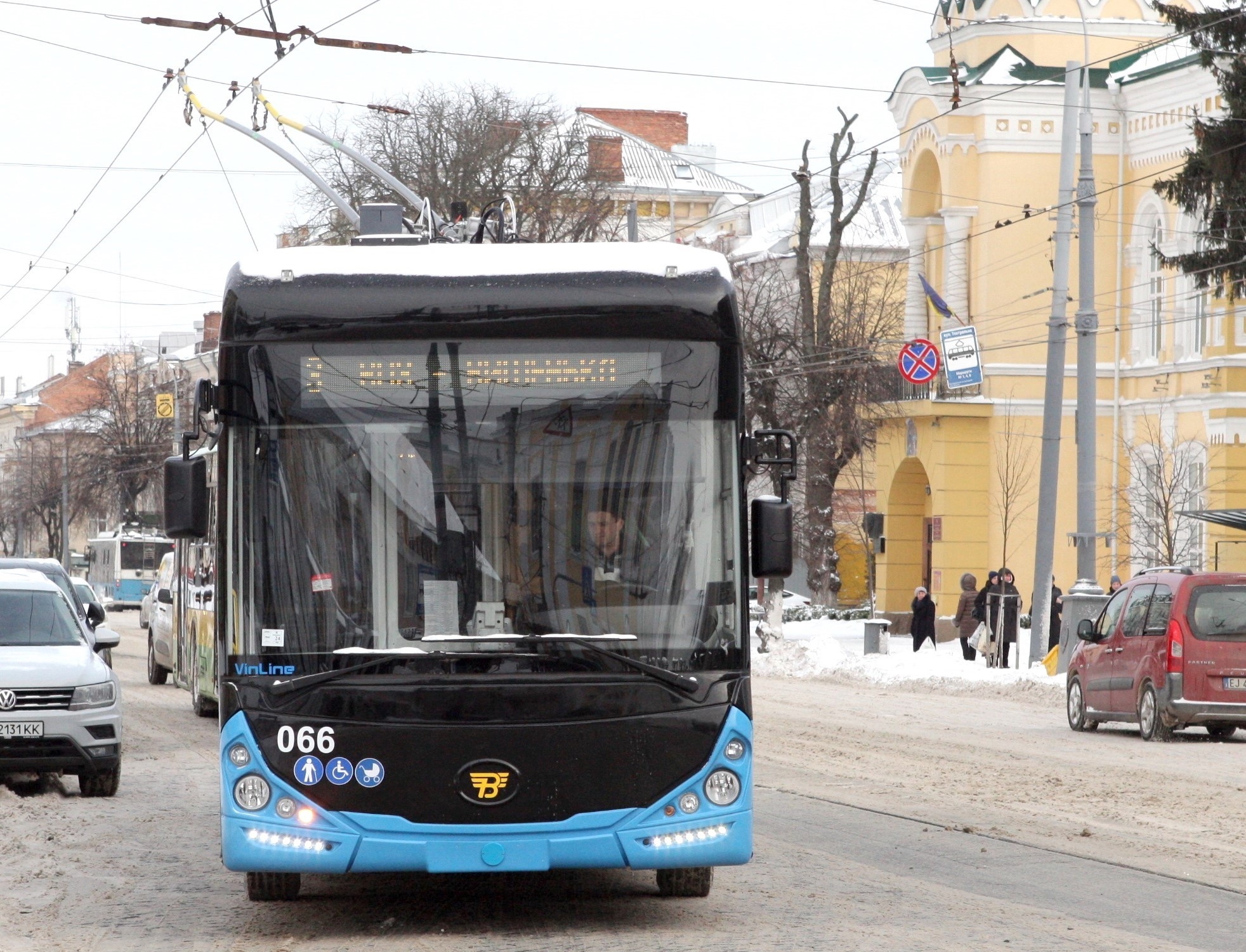 Ще два інклюзивних та енергоощадних тролейбуси «VinLine» виїхали на маршрути Вінниці