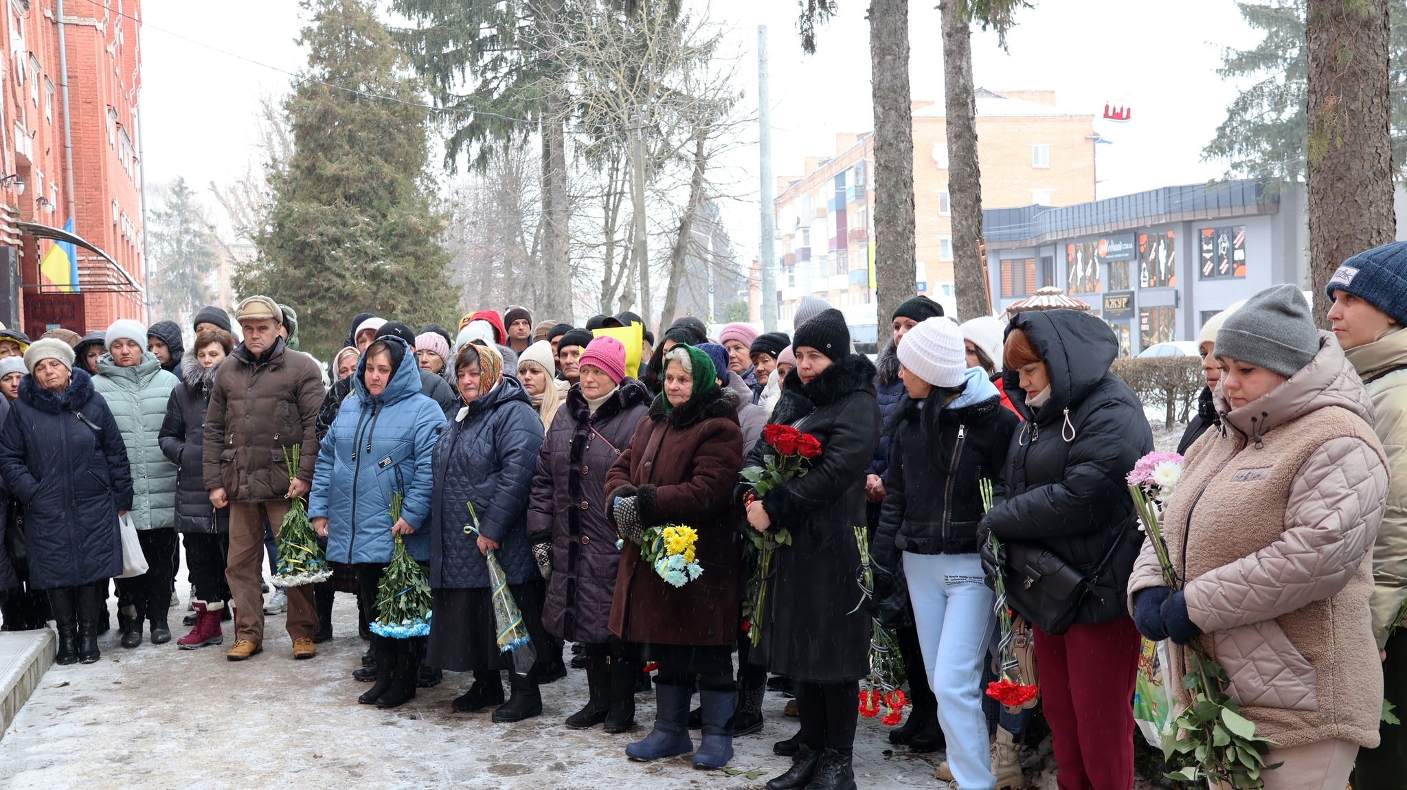 У Барській громаді відкрили меморіальну дошку на честь полеглого Героя