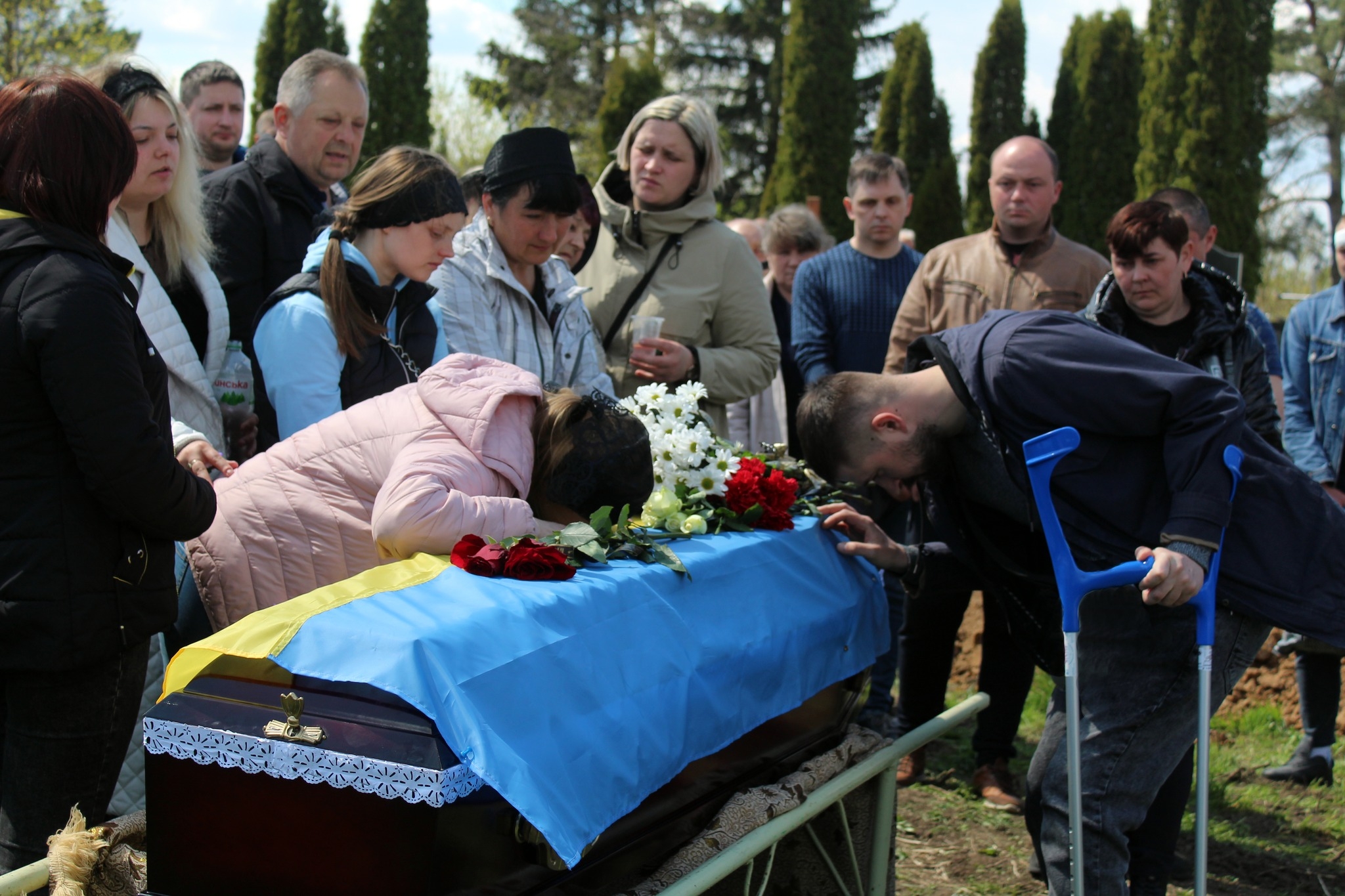 В Іллінецькій громаді попрощались з Героєм, який загинув на Донеччині