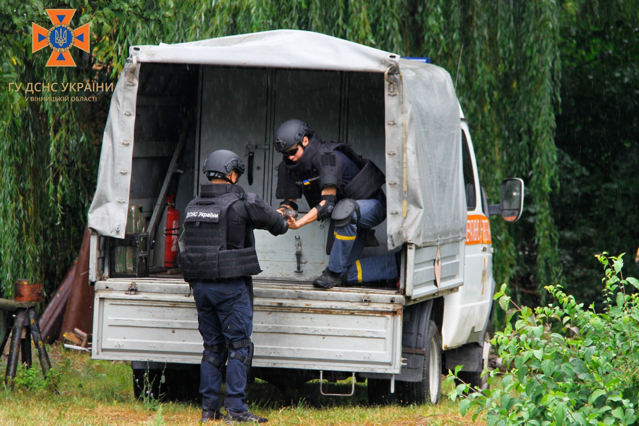 У Вінниці відбулися показові тренування саперів - відточували навички