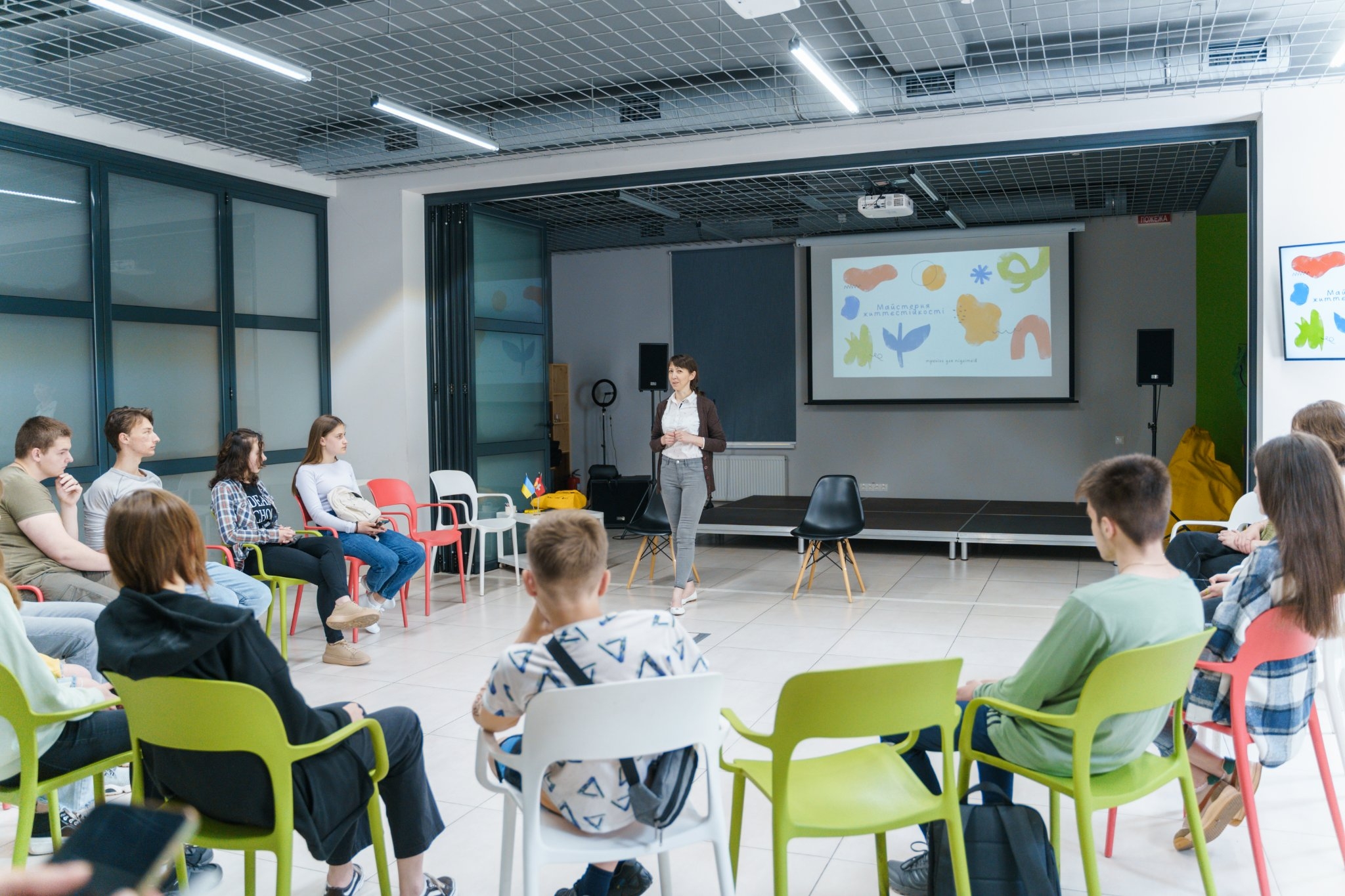 У Вінниці організували психологічний тренінг для підлітків-переселенців