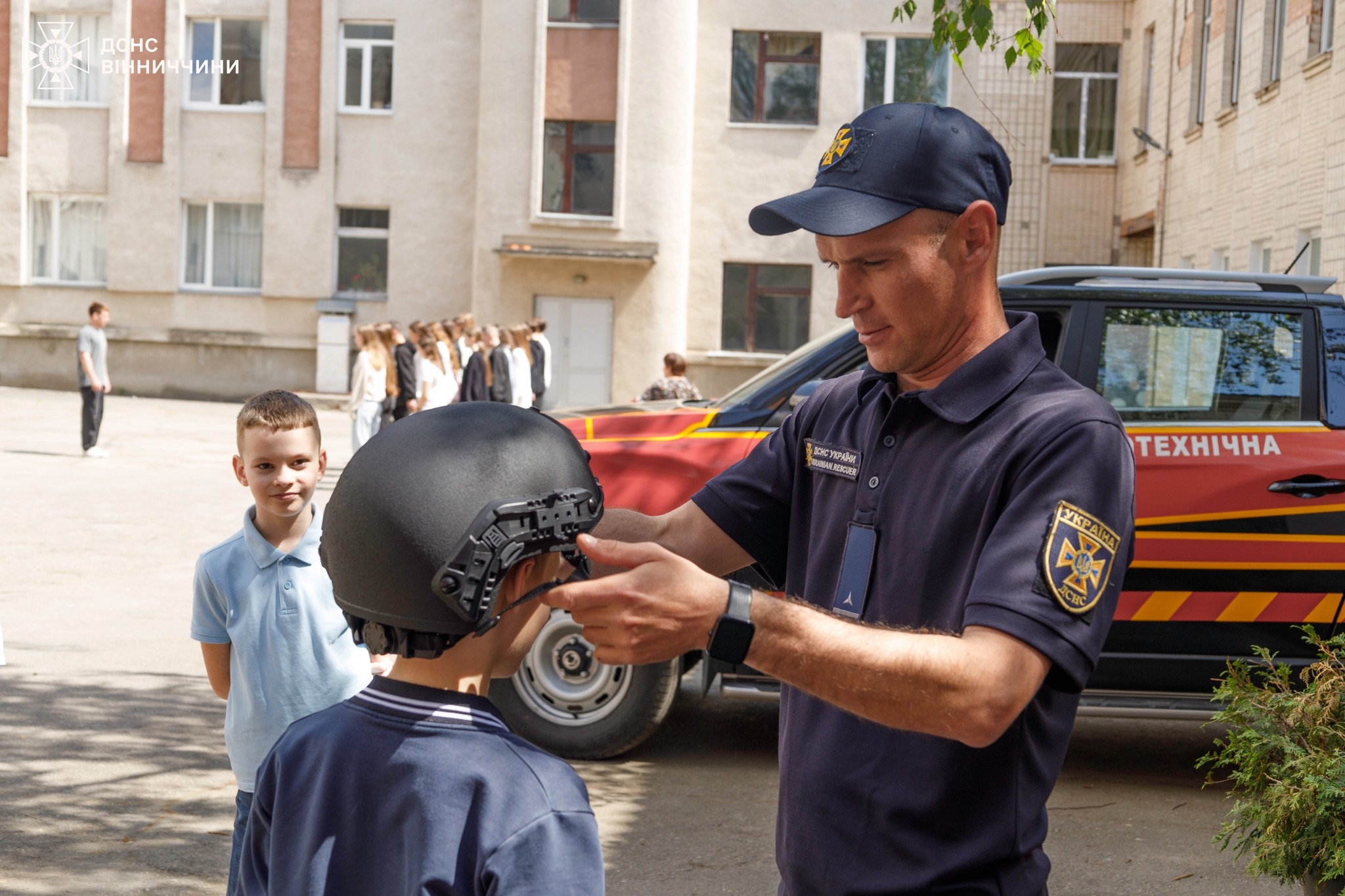 Вінницькі рятувальники провели тренінг для учнів ліцею №26