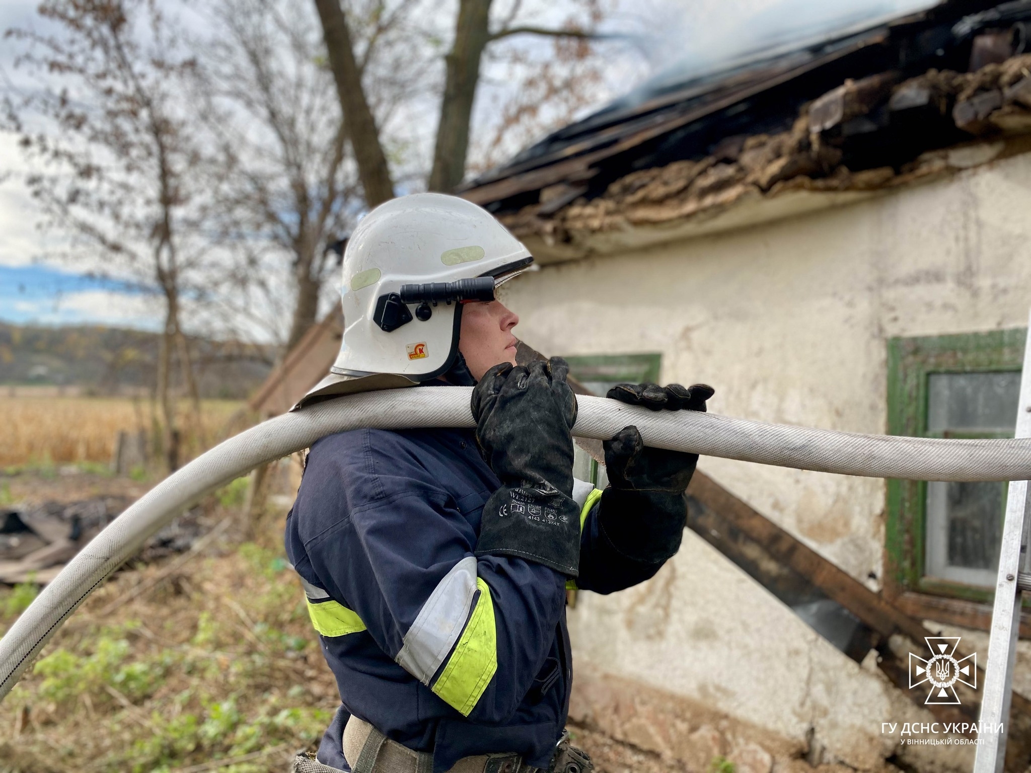 За добу, 30 жовтня, у Вінницькій області сталося сім пожеж