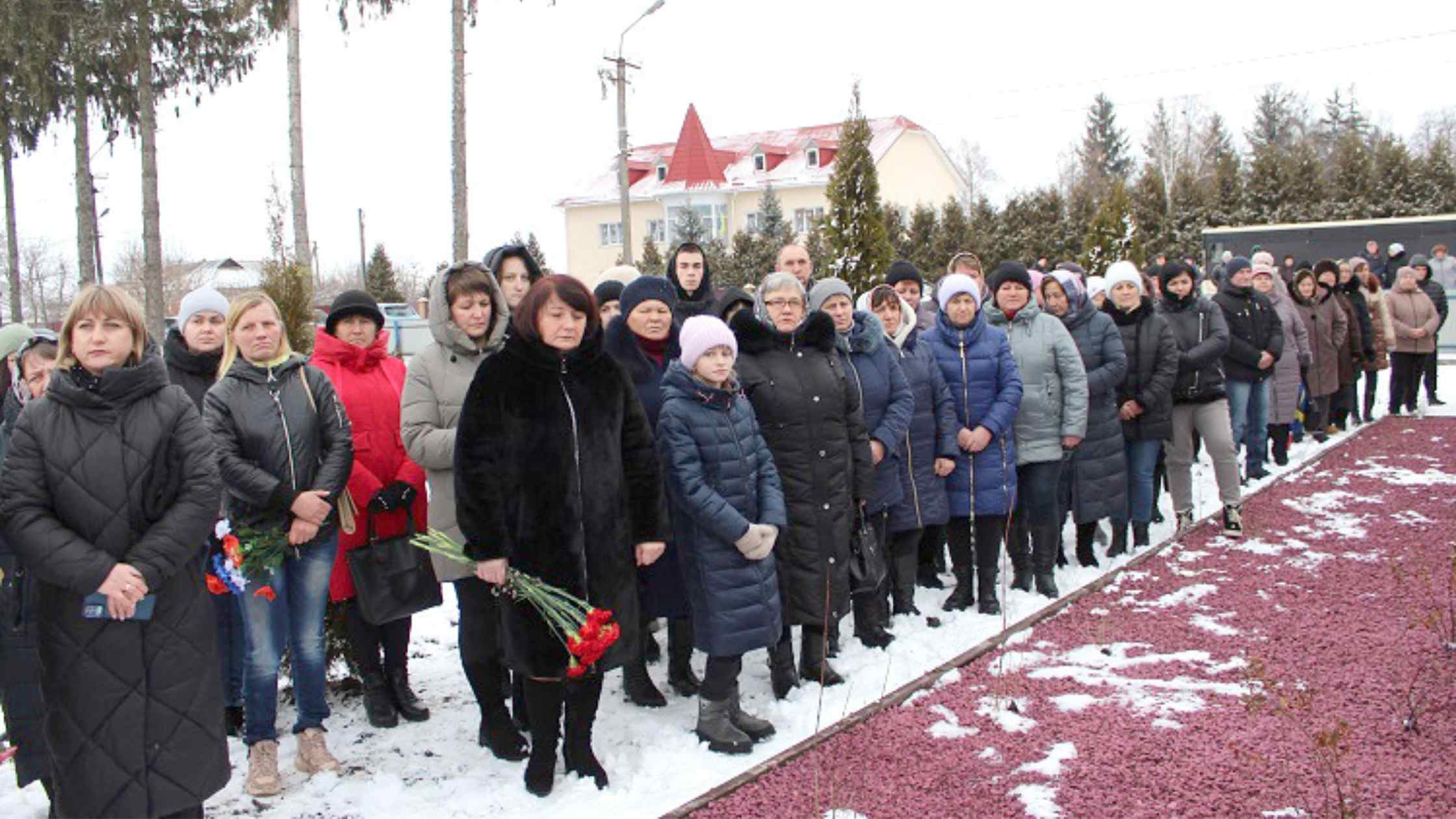 На Вінниччині відкрили меморіал пам’яті на честь загиблих на війні з росією односельців