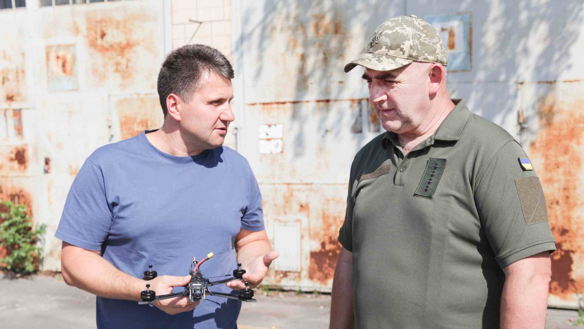 Вінниця передала на фронт ще 50 FPV-дронів