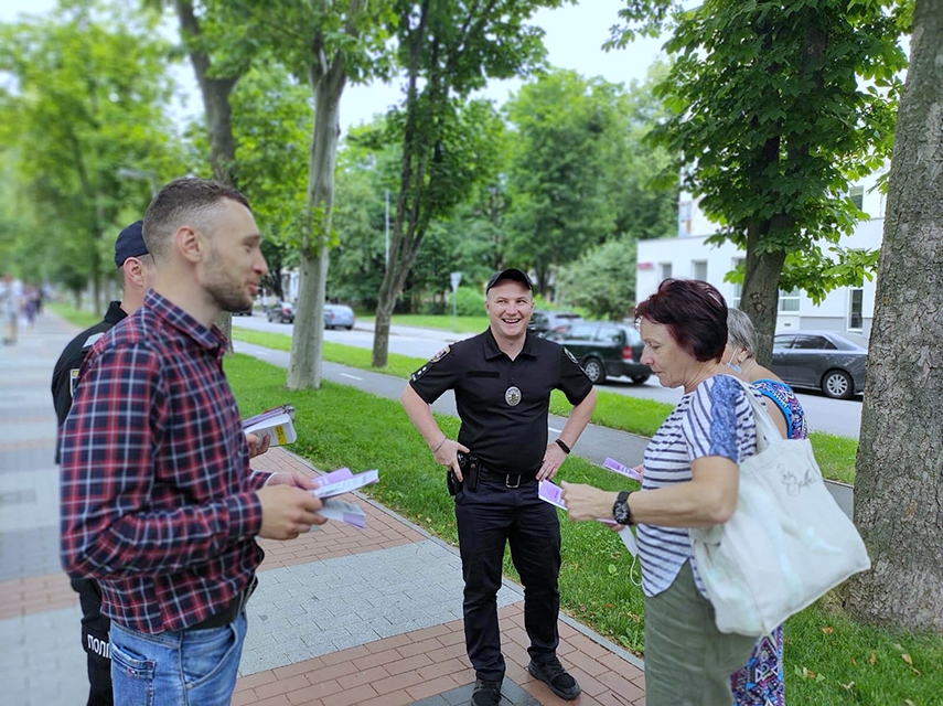 Вінничанам розповіли що робити, якщо вони зіштовхнулись з домашнім насильством