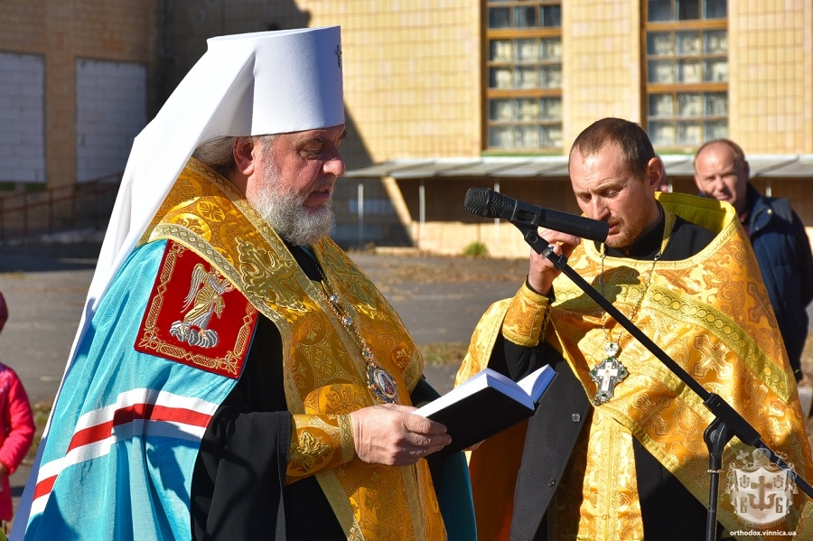 У Томашполі освятили місце під будівництво нового храму