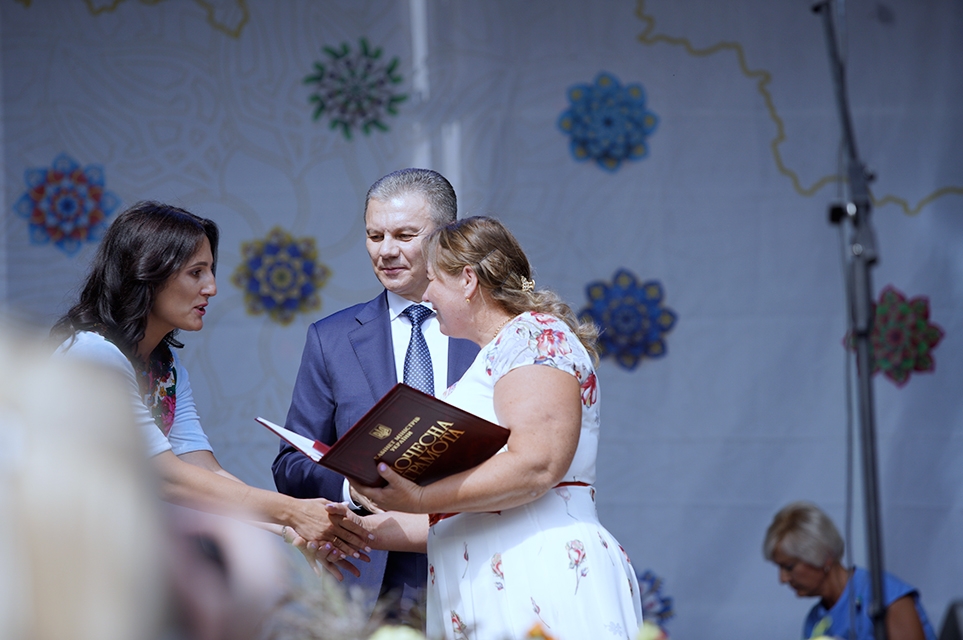 Вінницьких медиків відзначили державними нагородами 